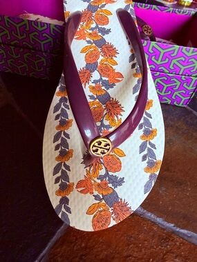Tory Burch Purple Strap Floral Print Flip Flops with Gold Logo